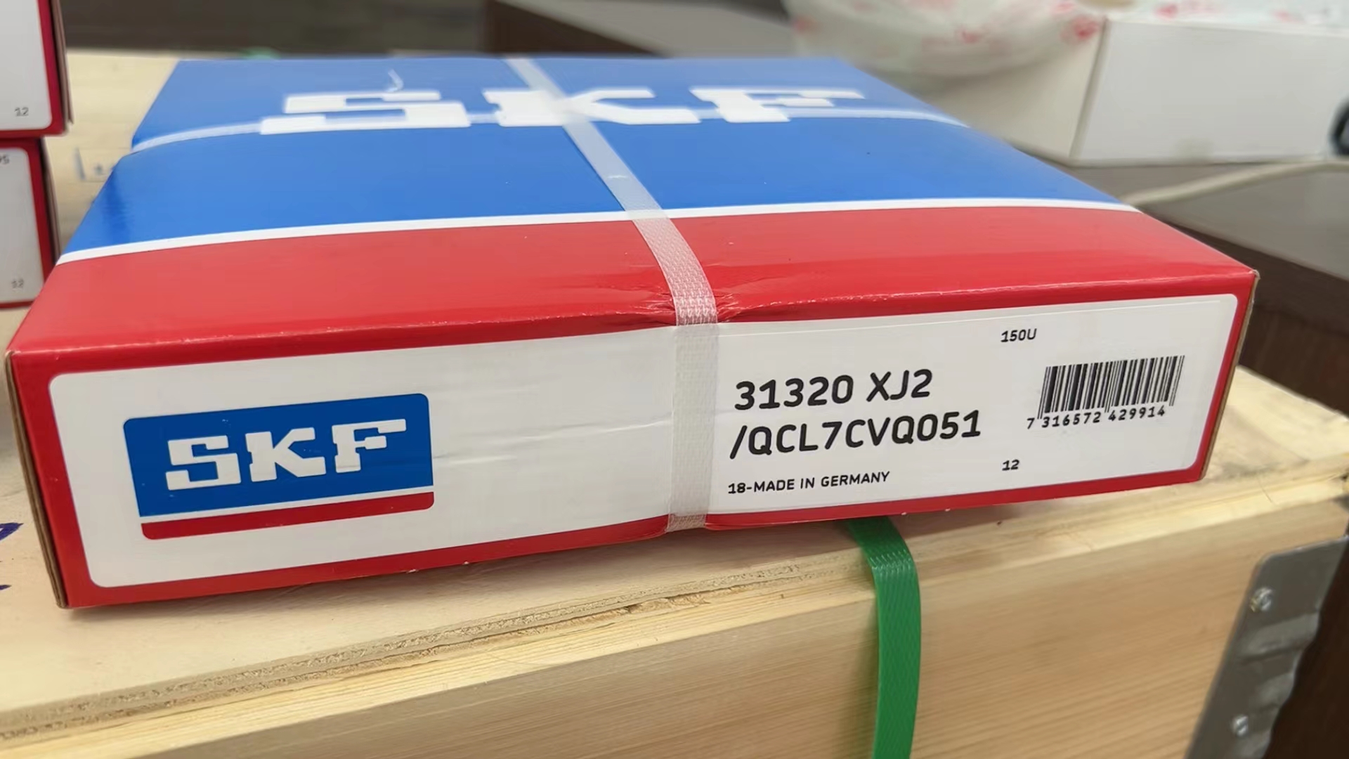 SKF 31320XJ2