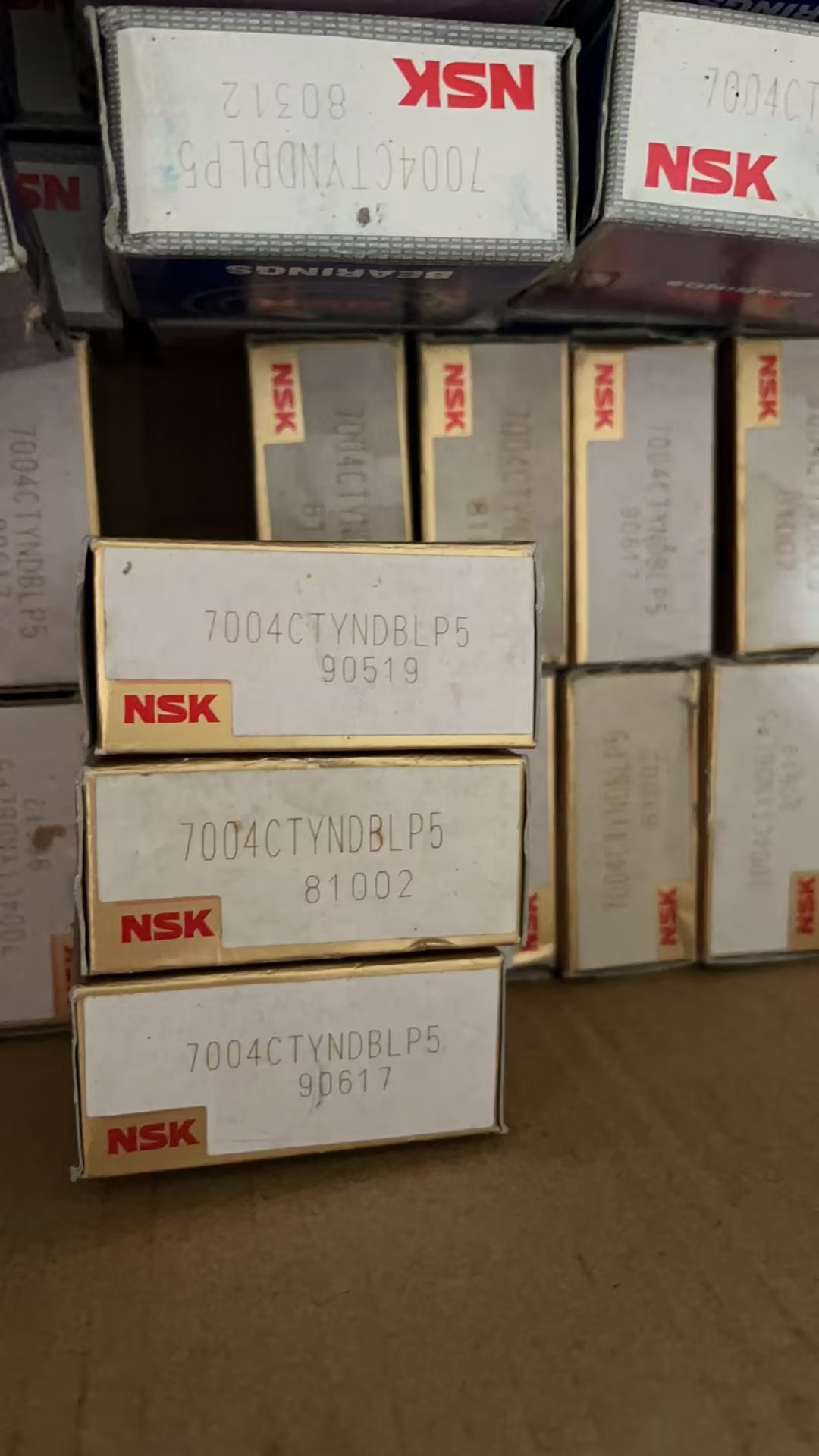 NSK 7004CTYNDBLP5