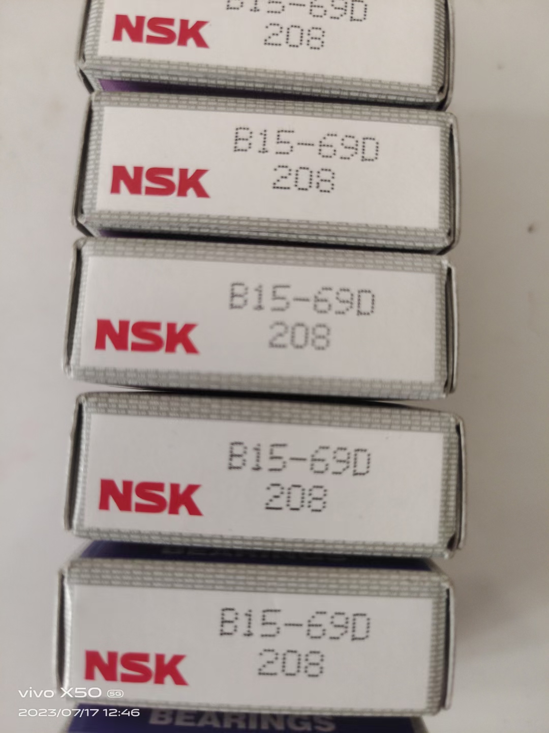 NSK  B15-69D