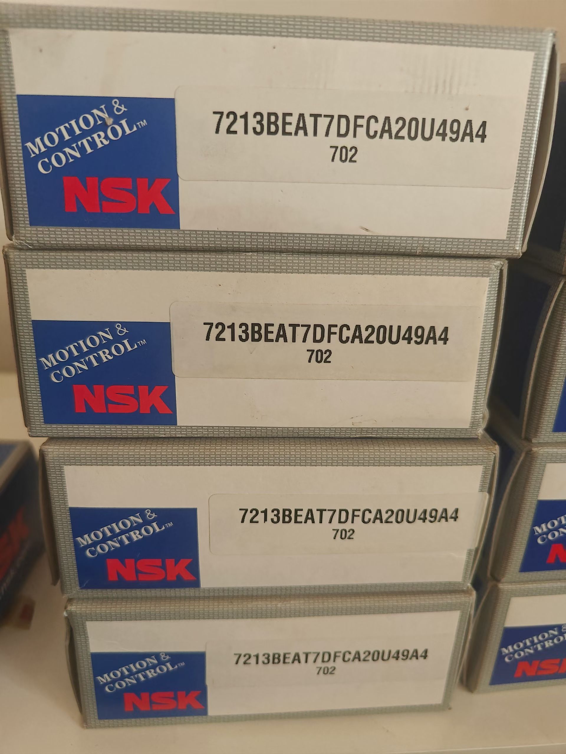 NSK  7213BEAT7DFCA20U49A4