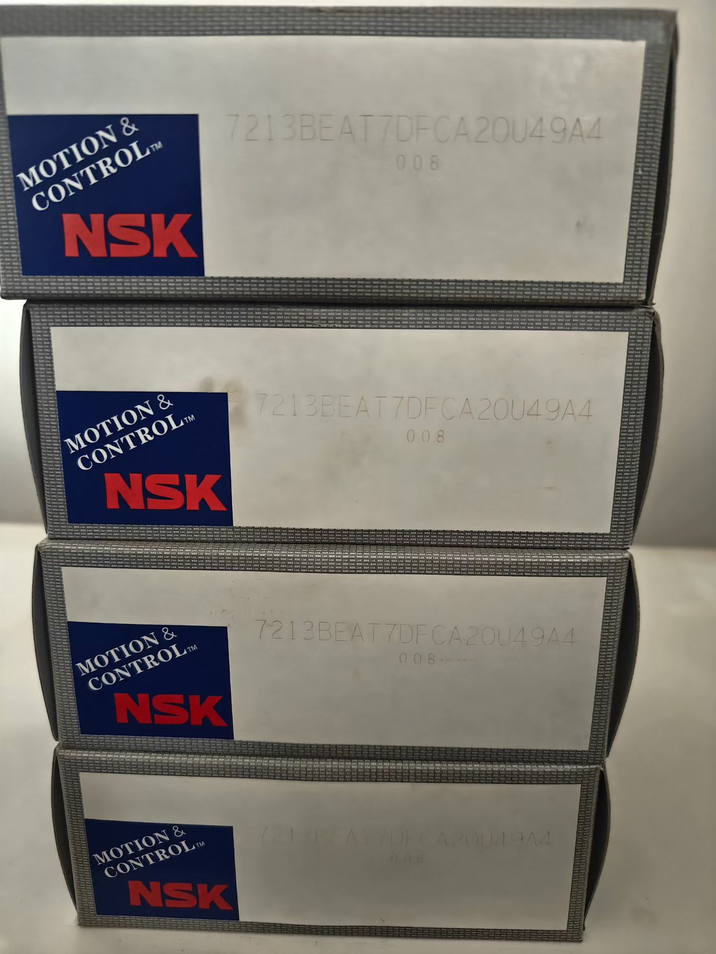 NSK  7213BEAT7DFCA20U49A4