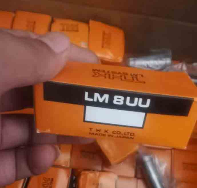 THK  LM8UU