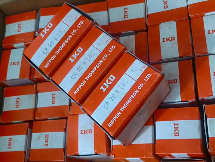 IKO  CR 20 B