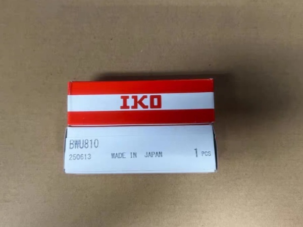 IKO  BWU810
